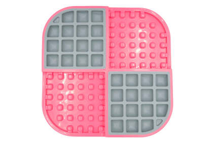 LickiMat Slomo slow feeder for cats. 