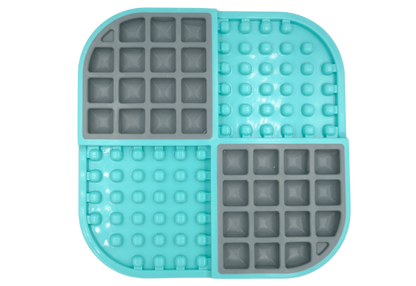 LickiMat Slomo slow feeder for cats. 